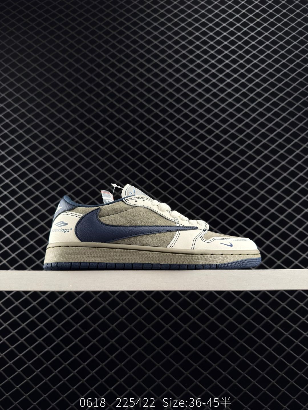 Travis Scott x Air Jordan 1 ” Reverse Mocha “